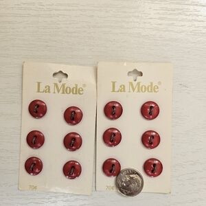 12 La Mode Red Buttons Set Vintage Washable 2 Hole Half Inch